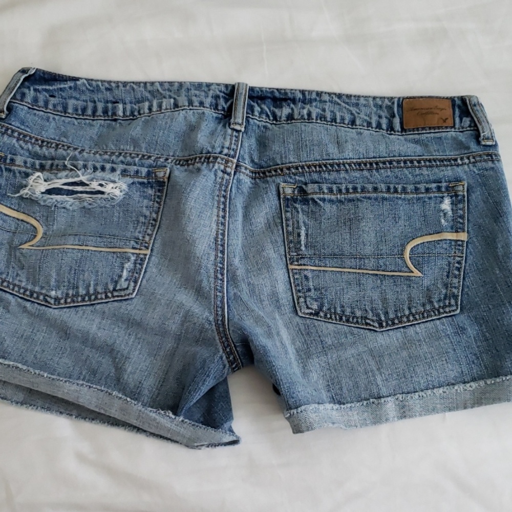 Shorts - Picture 2 of 2